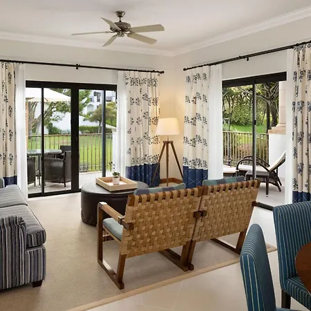 Pine Cliffs Residence, A Luxury Collection Resort, Algarve 호텔 알부페이라