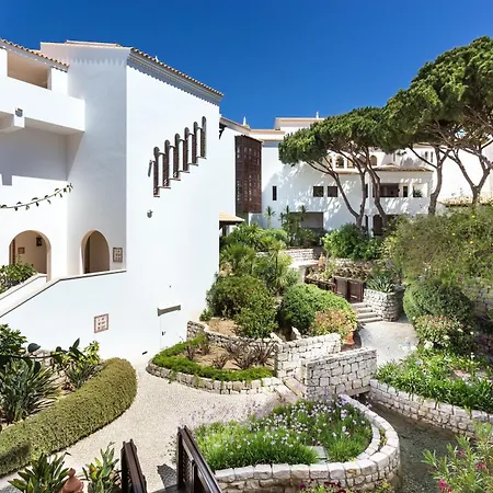 호텔 Pine Cliffs Residence, A Luxury Collection Resort, Algarve 5*