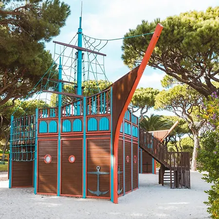 Pine Cliffs Residence, A Luxury Collection Resort, Algarve 호텔 알부페이라