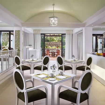 Pine Cliffs Residence, A Luxury Collection Resort, Algarve 호텔