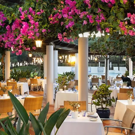 فندق Pine Cliffs Residence, A Luxury Collection Resort, Algarve البوفيرا