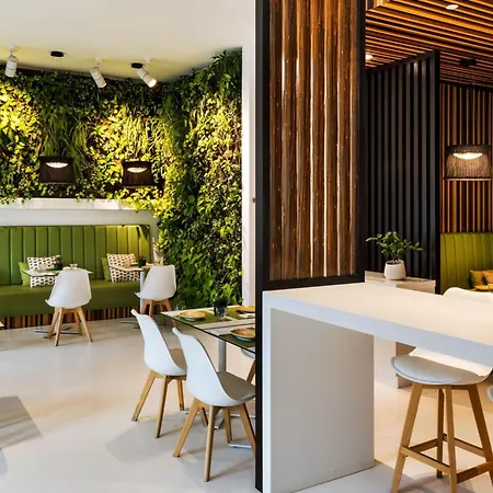 Pine Cliffs Residence, A Luxury Collection Resort, Algarve 호텔