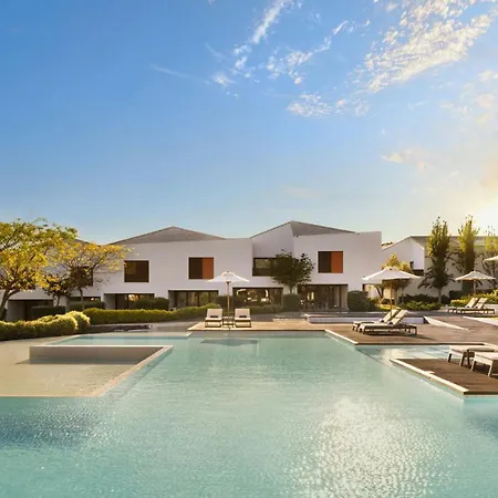 Pine Cliffs Residence, A Luxury Collection Resort, Algarve Albufeira