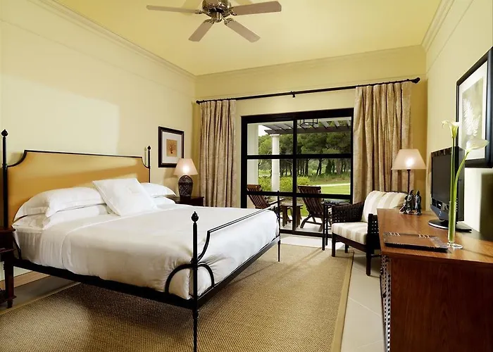 Pine Cliffs Residence, A Luxury Collection Resort, Algarve Hotel Albufeira