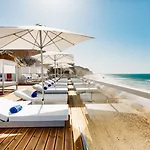 Отель Pine Cliffs Residence, A Luxury Collection Resort, Algarve Албуфейра